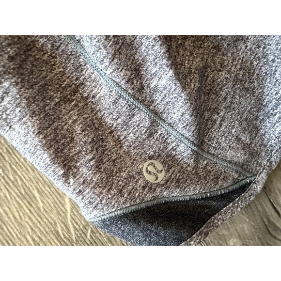 Lululemon Hotty Hot Low rise Lined Short 4" Size 4 Heather Lux Multi Gray - Picture 4 of 4